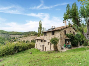 Valley View Apartment in Assisi with Swimming Pool